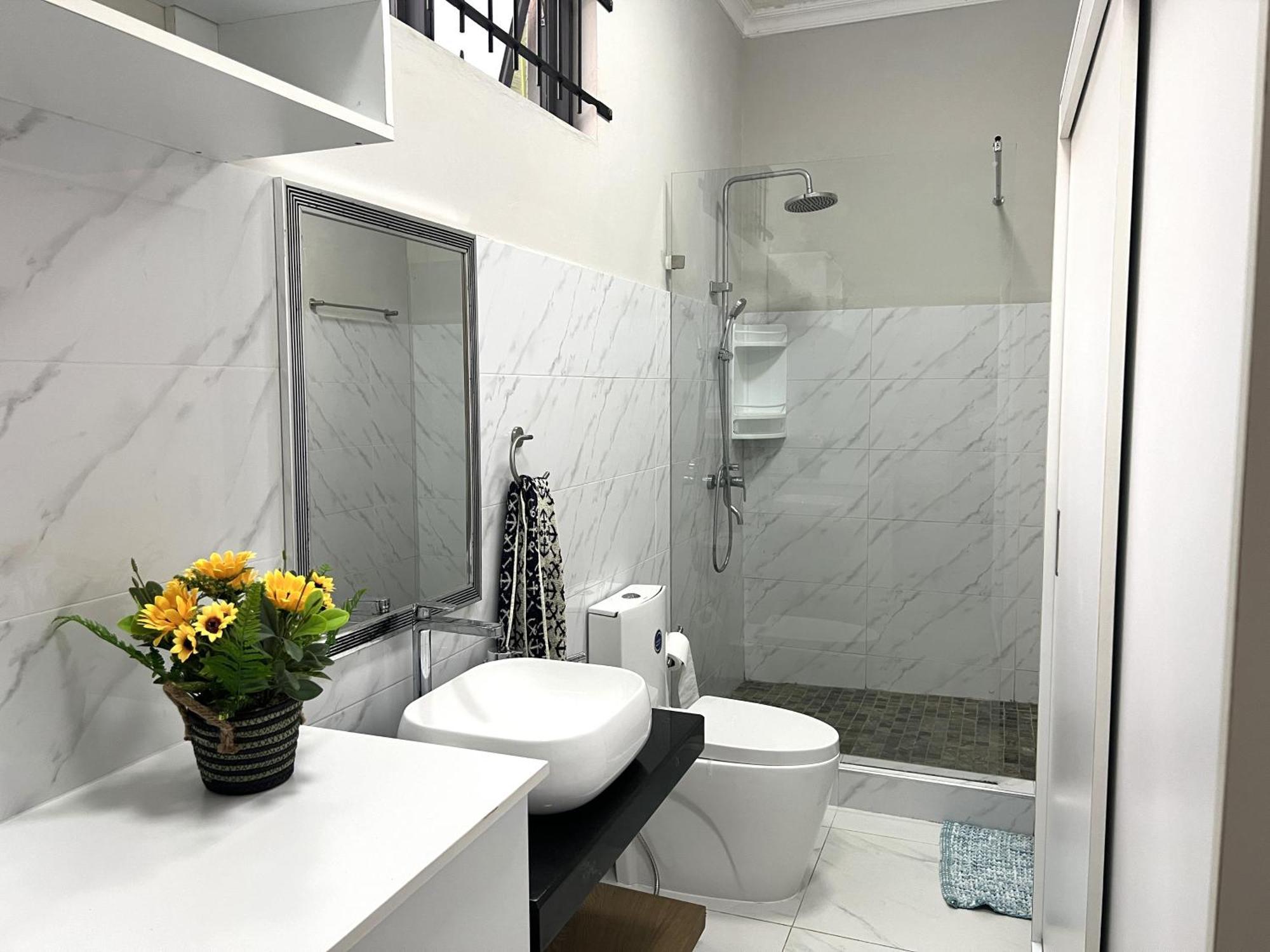Newly Renovated Studio Apartment With Rooftop Pool, Few Steps To The Beach Flic-en-Flacq Extérieur photo